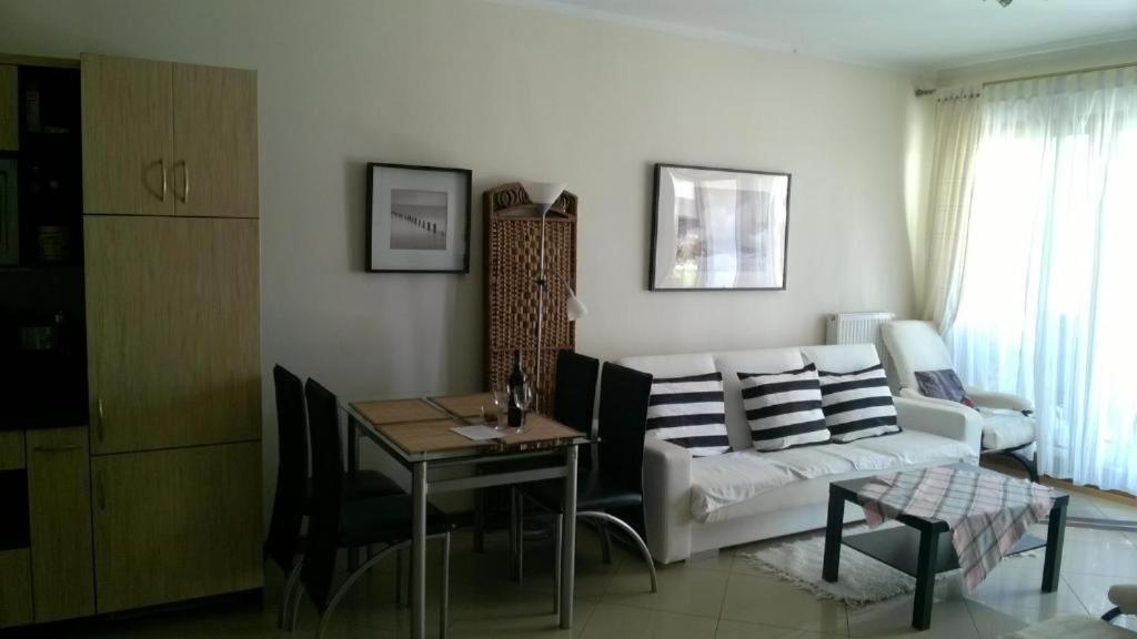 Swinoujscie Platan Patio 2- Berry Apartments Екстер'єр фото